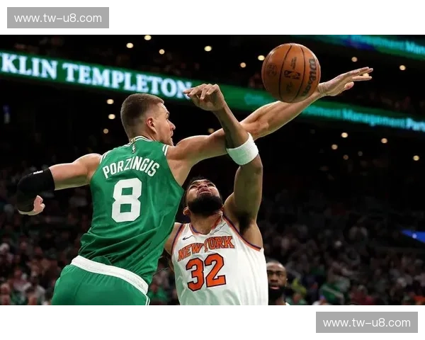 骑士vs尼克斯:宿敌的较量,经典永不落幕的录像珍藏